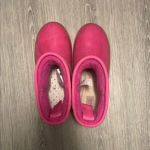 UGG Pink Cozy Slippers Plush Comfort